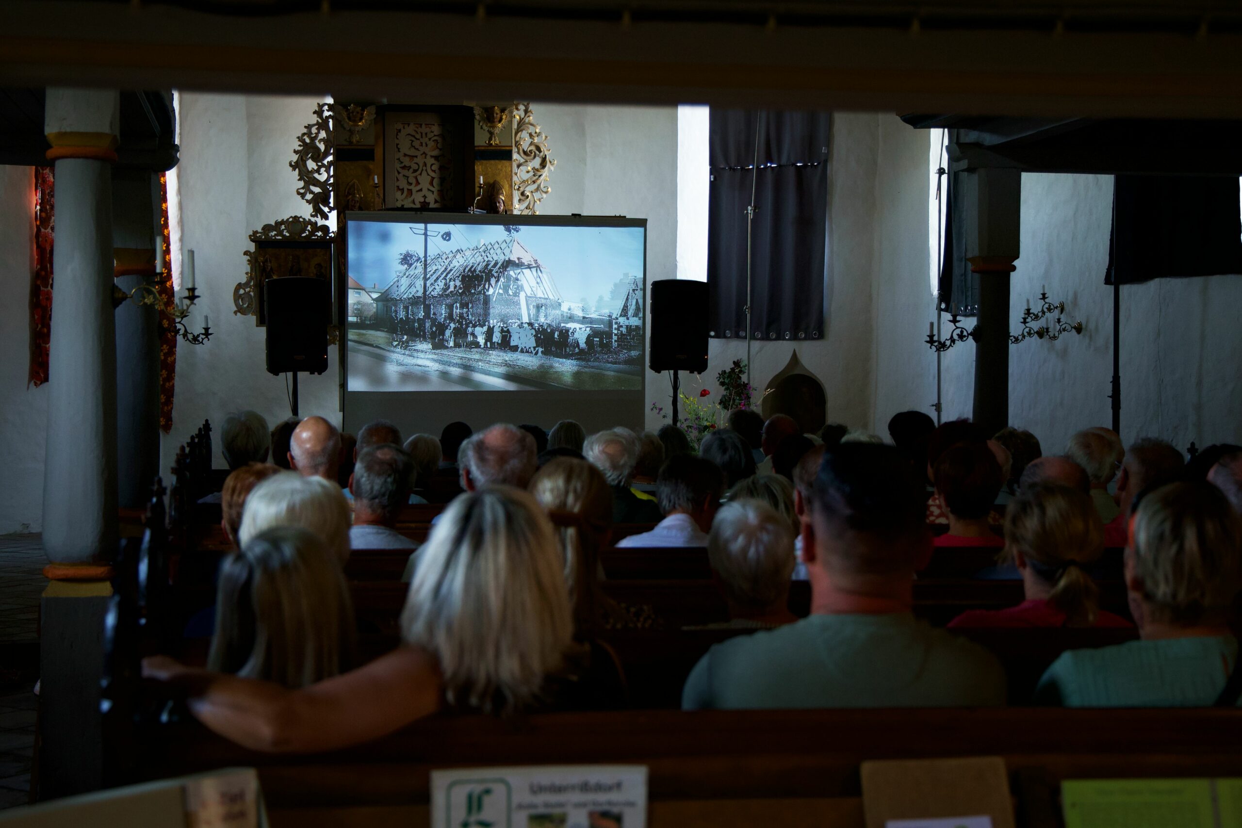 Heimat, Höfe, Dorfgeschichte(n) Kirchenkino Unterrißdorf